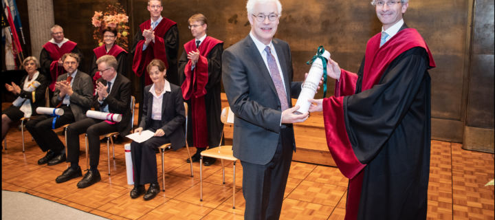 Des docteurs honoris causa aux anges