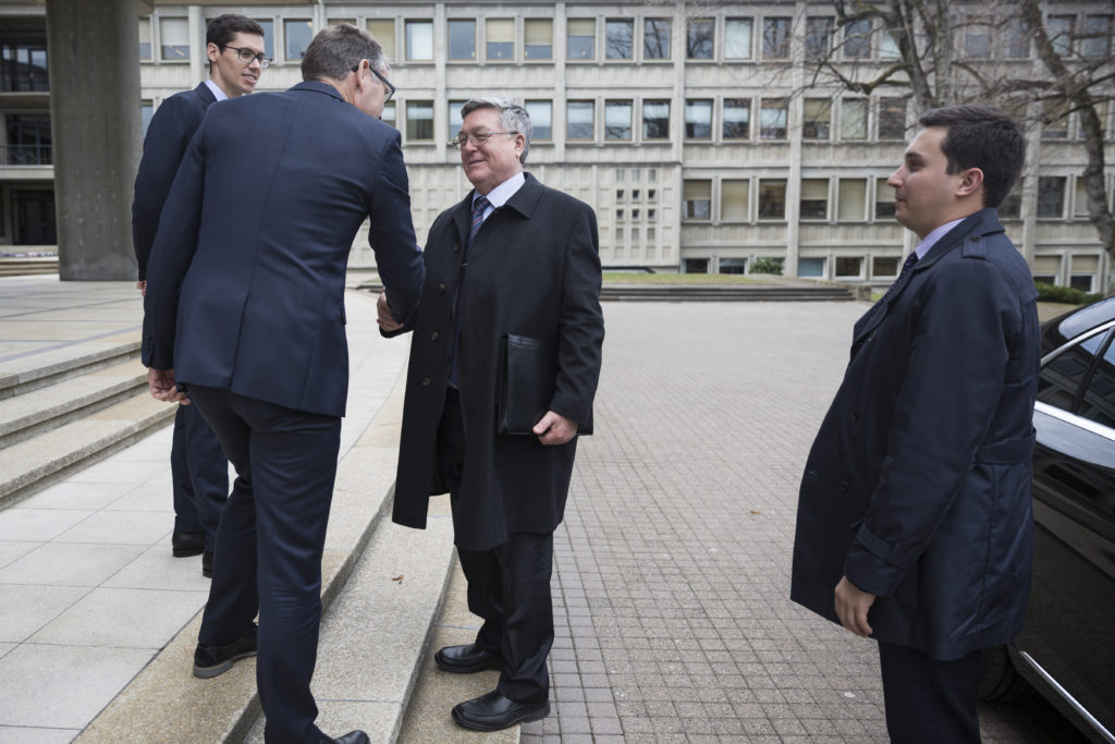 Visite de Son Excellence Monsieur Sergueï Victorovitch Garmonine, ambassadeur russe à l'Université de Fribourg.