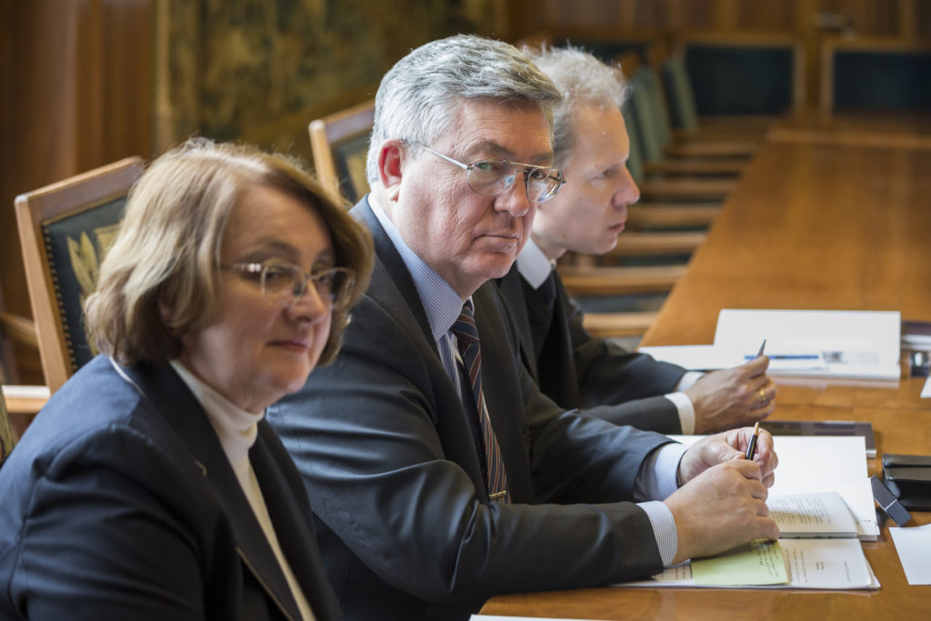 Visite de Son Excellence Monsieur Sergueï Victorovitch Garmonine, ambassadeur russe à l'Université de Fribourg.