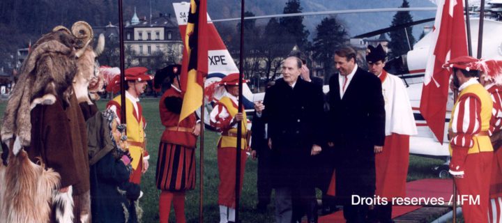 La Suisse sous l’aile protectrice du Sphinx