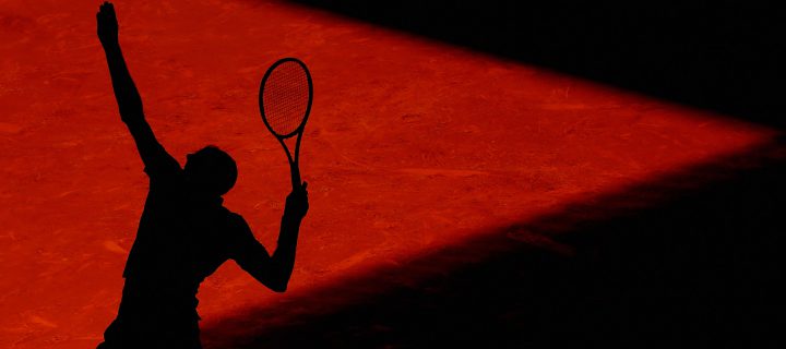 Tennis in einer Bankfiliale: eine Rechtsfrage, die nicht naturwissenschaftlich zu beantworten ist