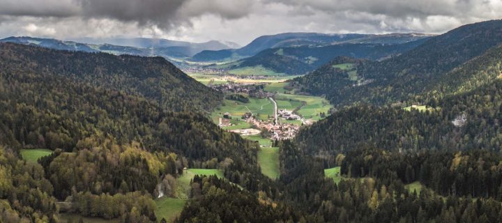 Lumière sur les secrets géologiques du Jura