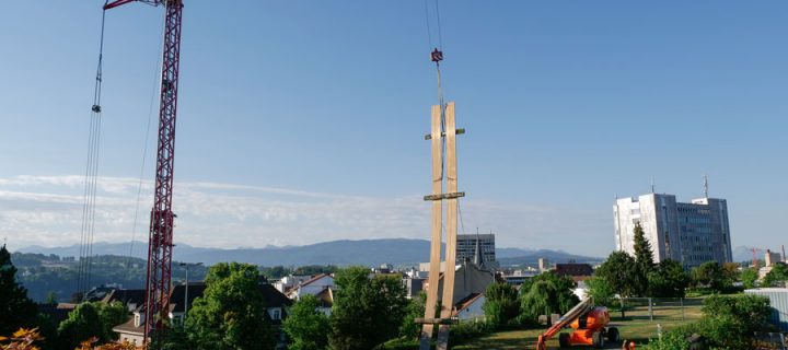 Der Bronzebogen geht in Restauration