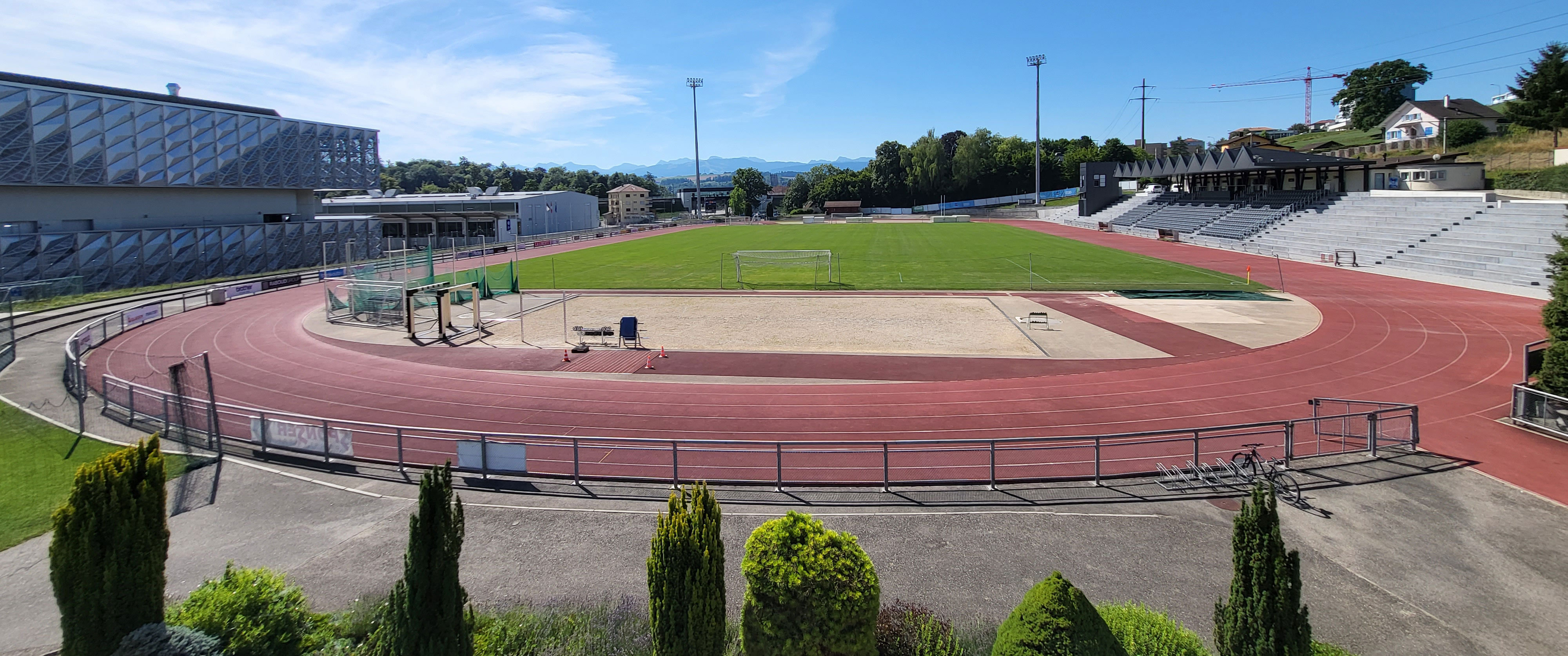 Stade St-Léonard